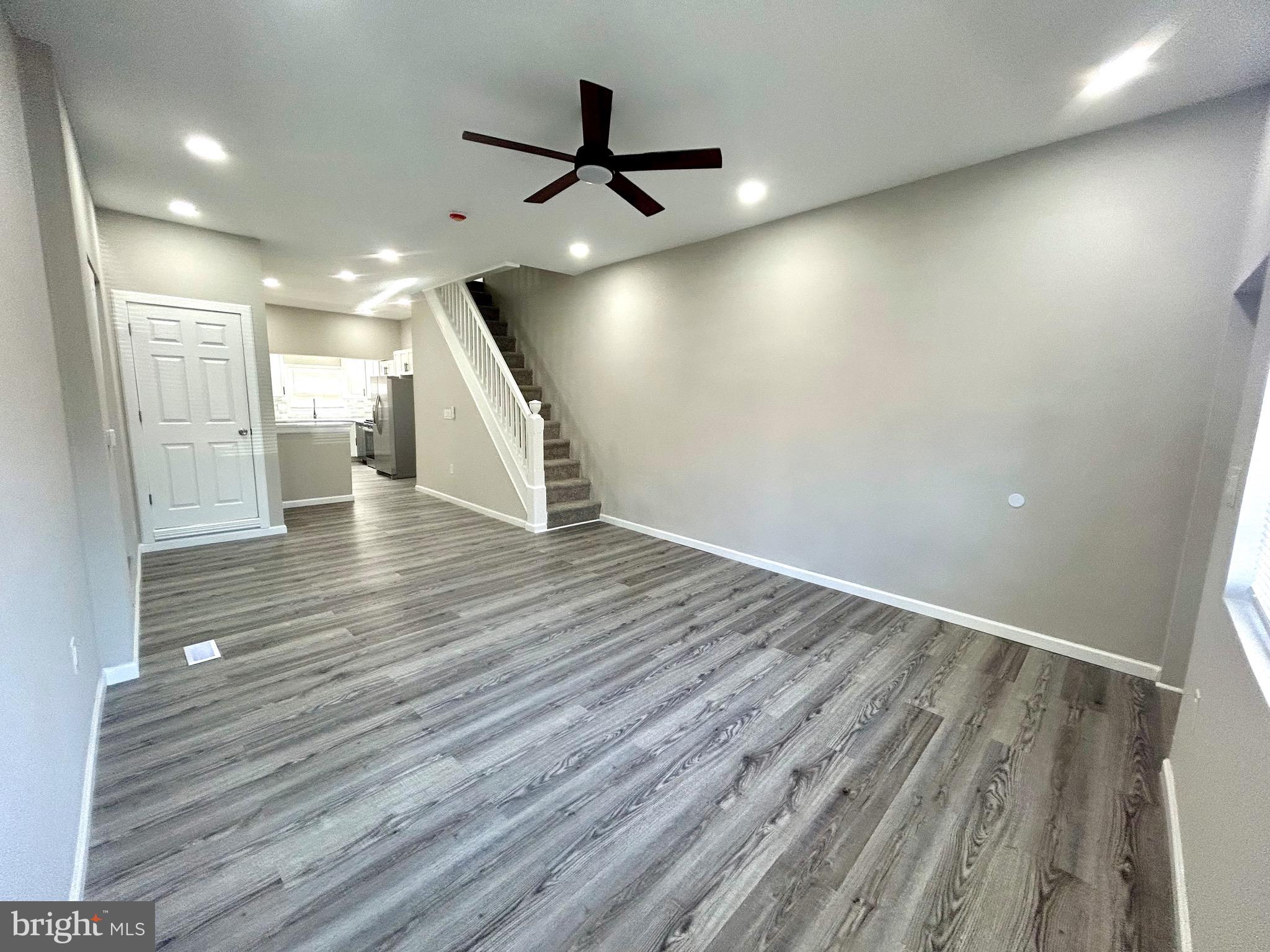 4303 Griscom Street Philadelphia, PA 19124 - Photo 4 of 43 Living Room