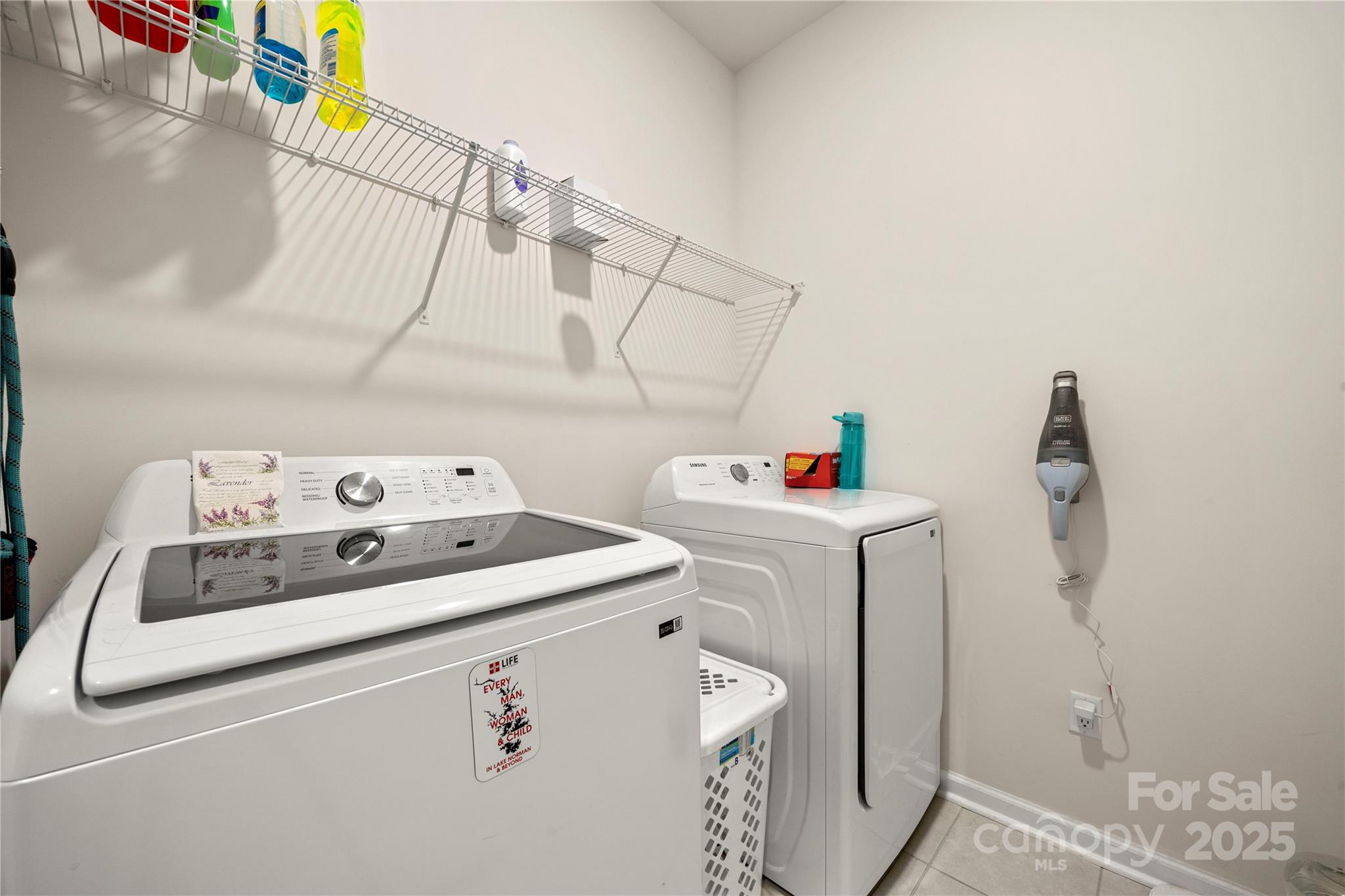 1990 Ambrose Way Denver, NC 28037 - Photo 27 of 40 a utility room with dryer and washer