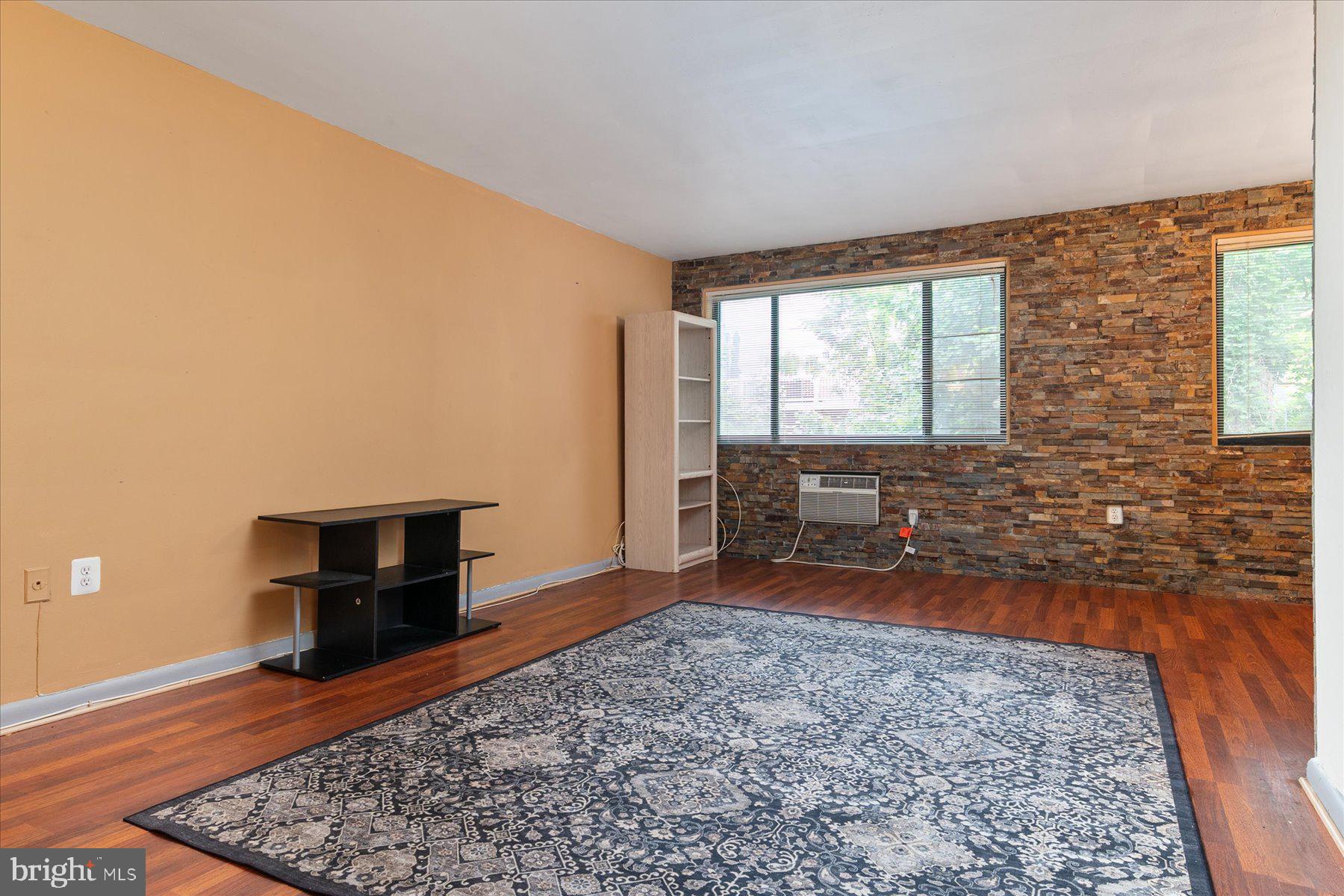 500 Thayer Avenue, Unit 403 Silver Spring, MD 20910 - Photo 11 of 23 Gallery Image 11