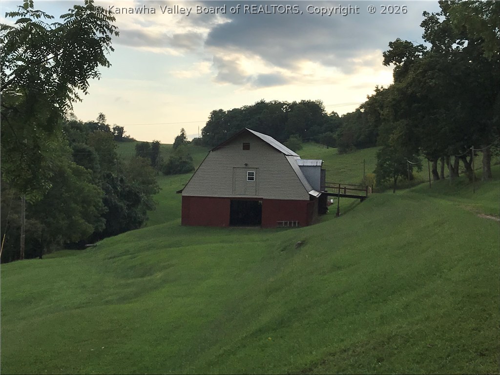 732 Pumice Road Clendenin, WV 25045 - Photo 2 of 30 Gallery Image 2