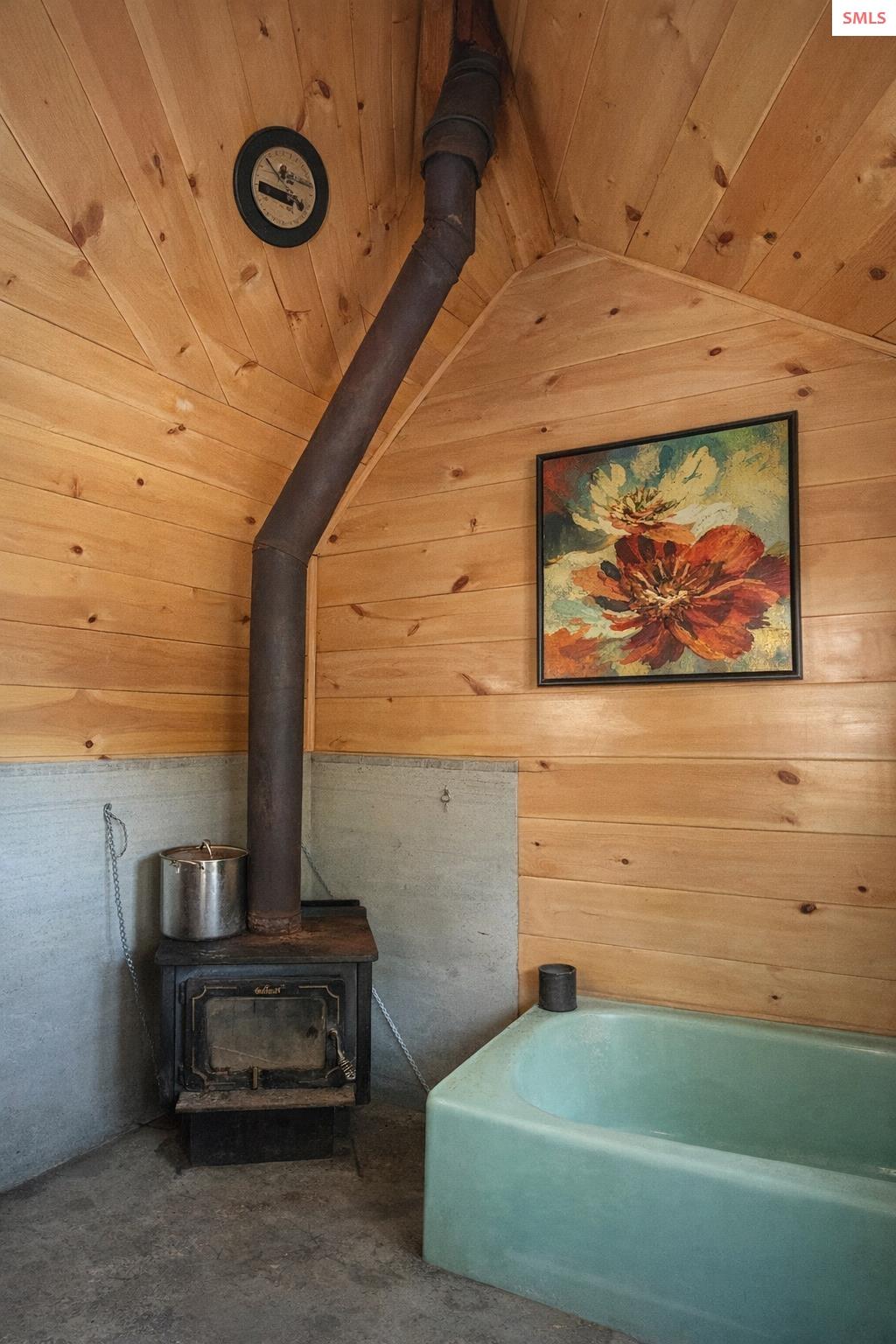 391 Champs Road Bonners Ferry, ID 83805 - Photo 10 of 45 Inside 3rd Cabin