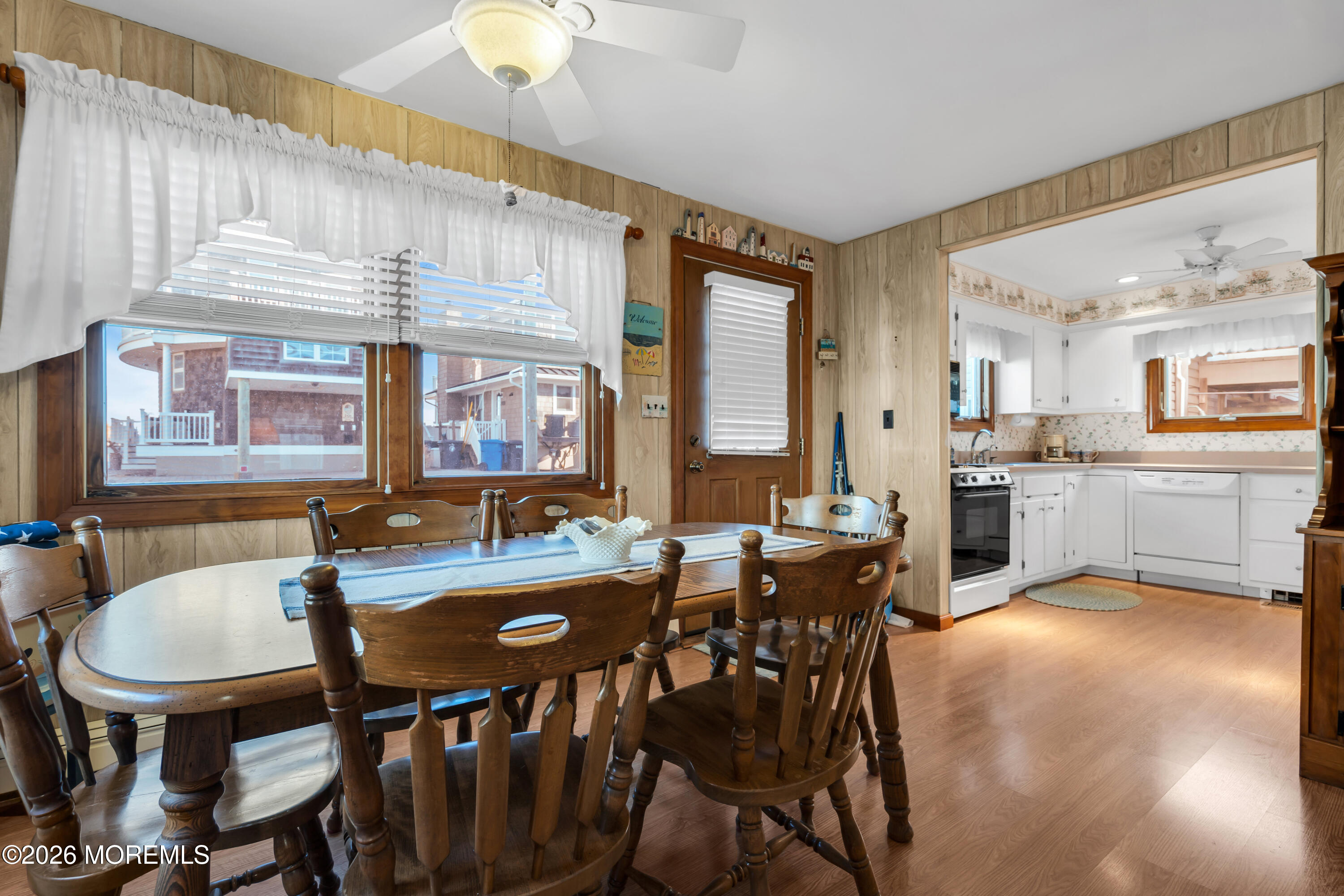 53 East Bay Way Lavallette, NJ 08735 - Photo 5 of 37 5