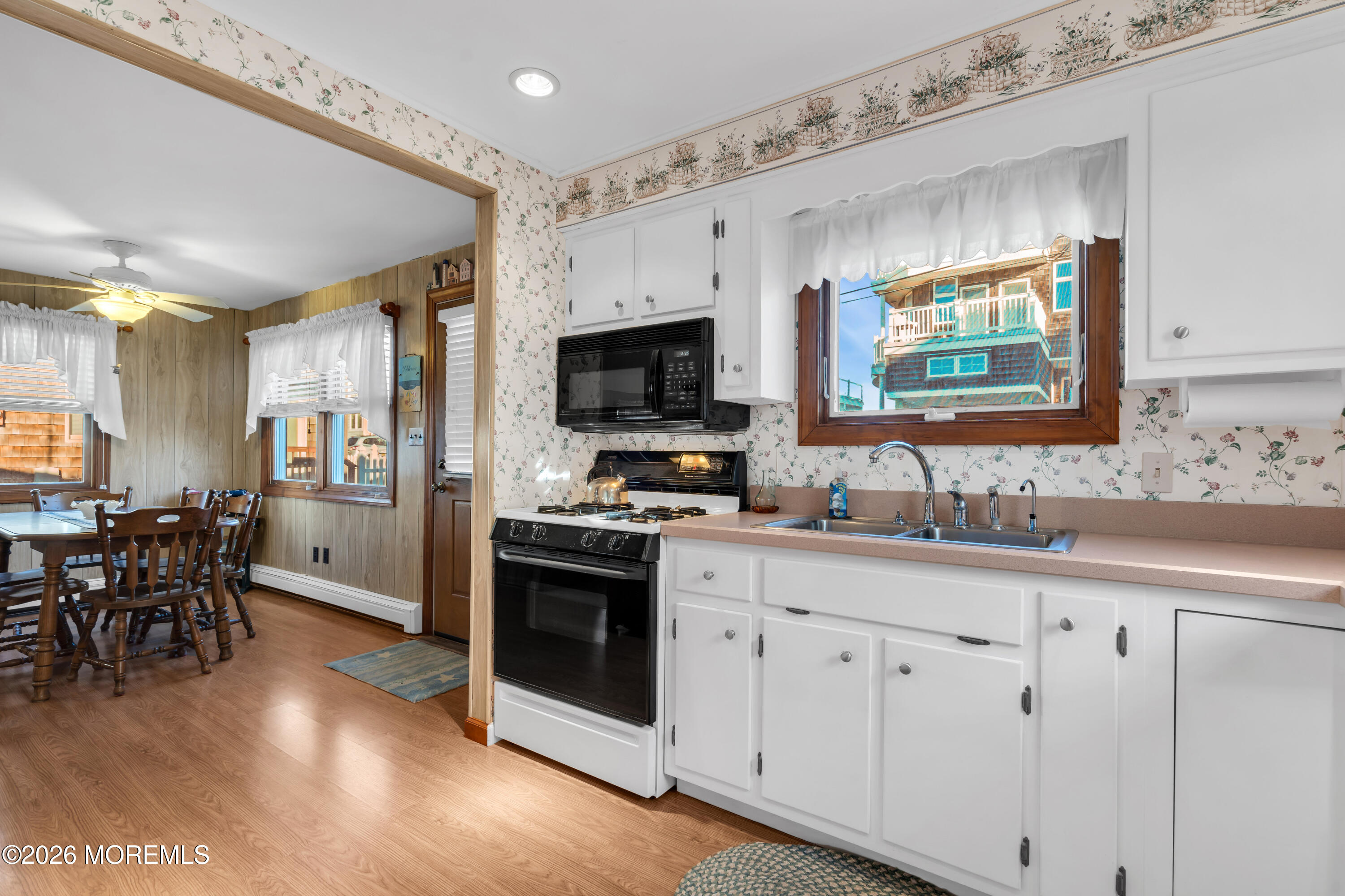 53 East Bay Way Lavallette, NJ 08735 - Photo 6 of 37 6