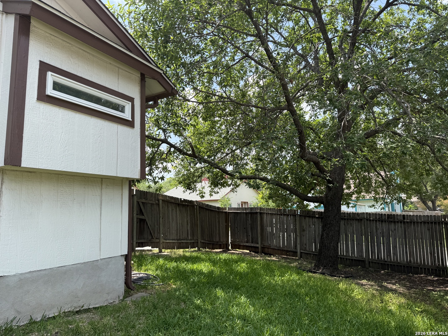 3400 Ridge Smoke San Antonio, TX 78247 - Photo 11 of 15