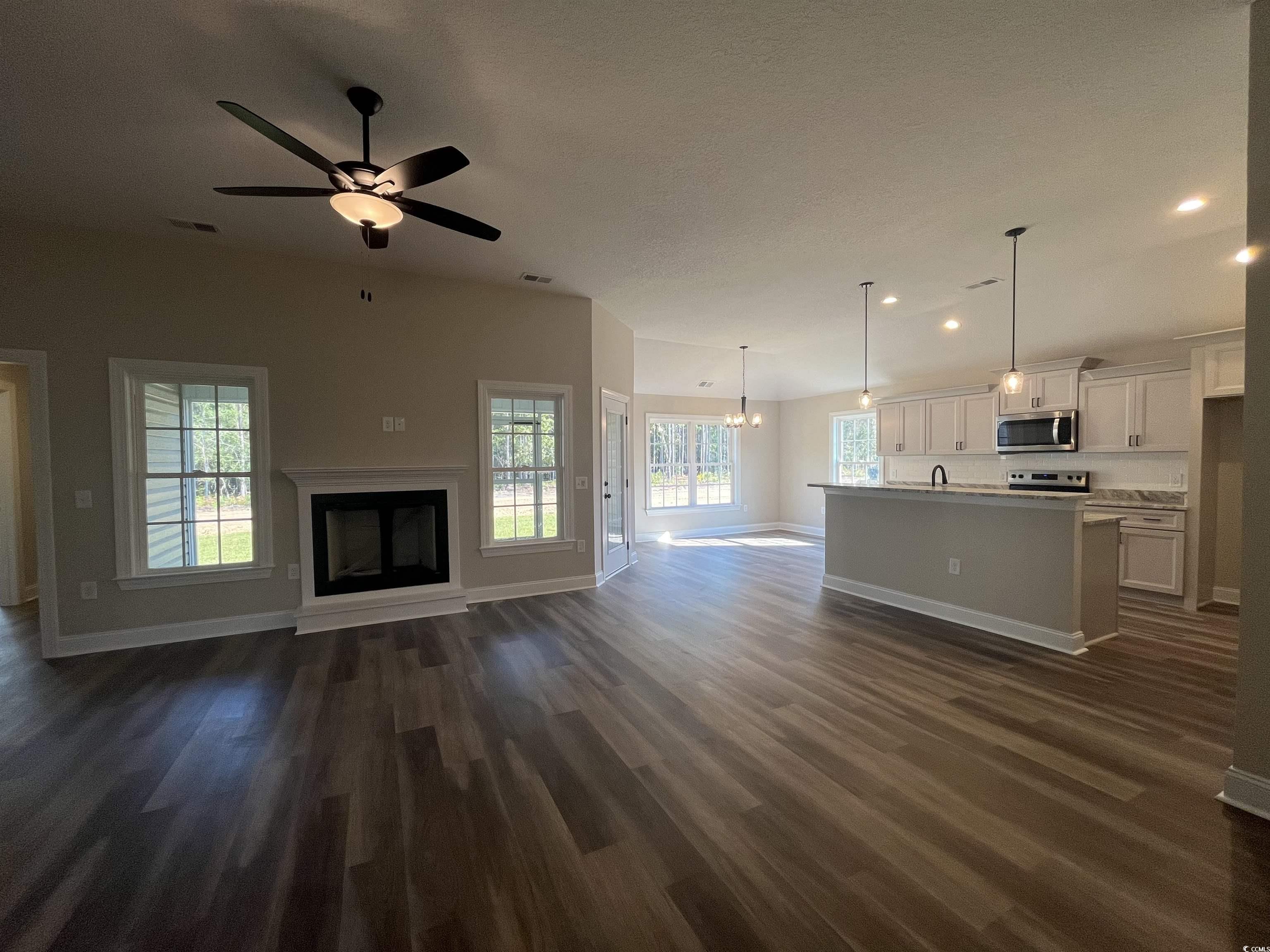 5868 Hampton Road Conway, SC 29527 - Photo 5 of 23 Gallery Image 5