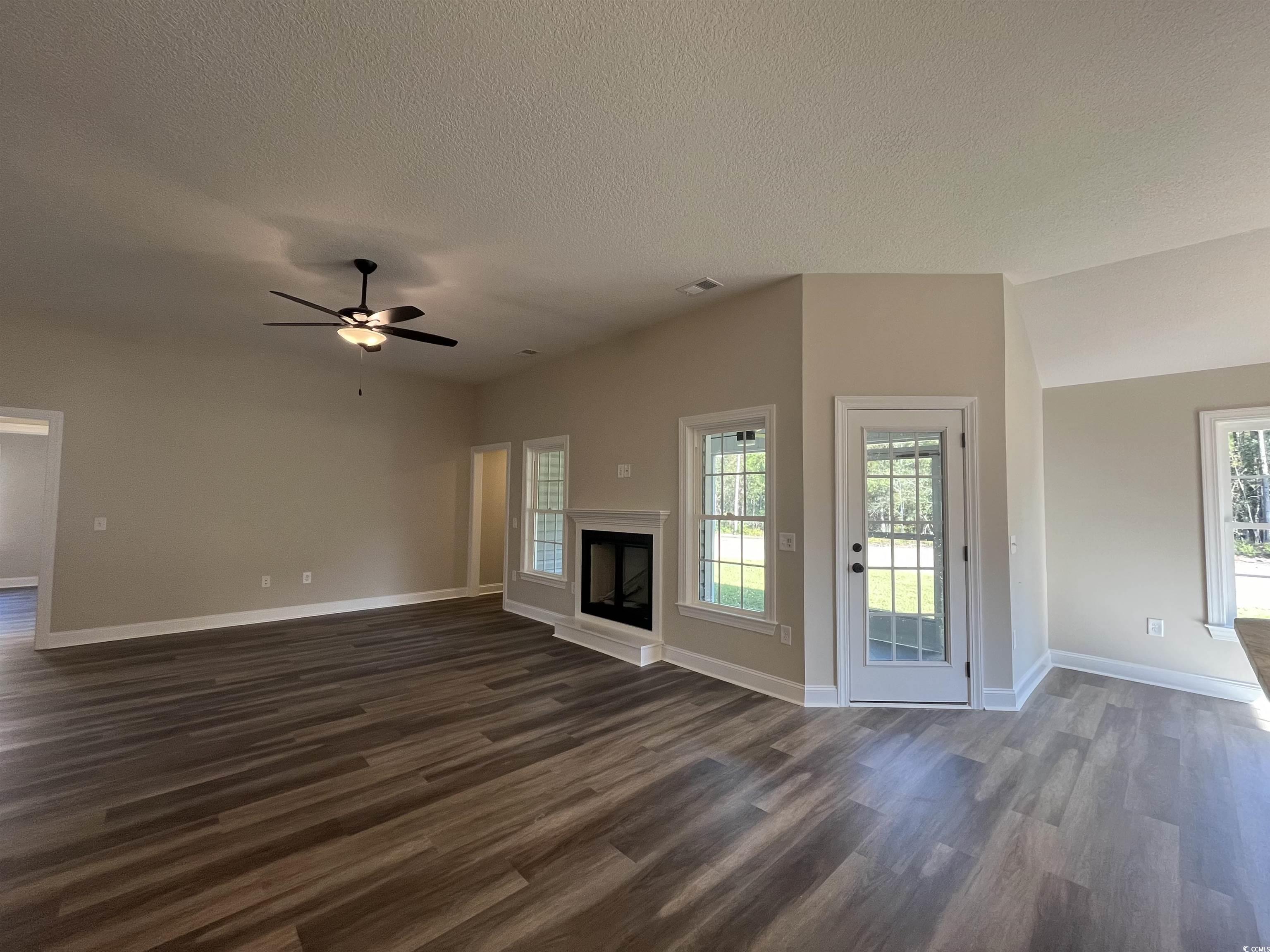 5868 Hampton Road Conway, SC 29527 - Photo 6 of 23 Gallery Image 6