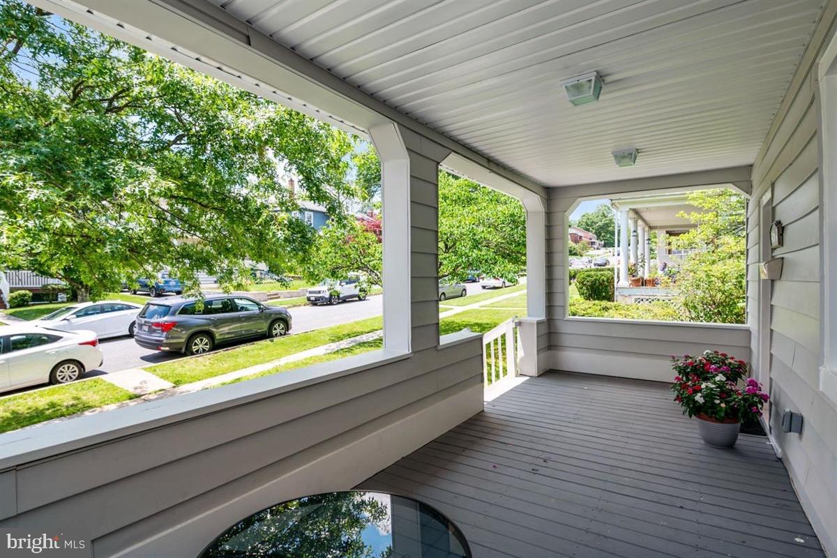 621 Plymouth Road Baltimore, MD 21229 - Photo 3 of 37 Gallery Image 3