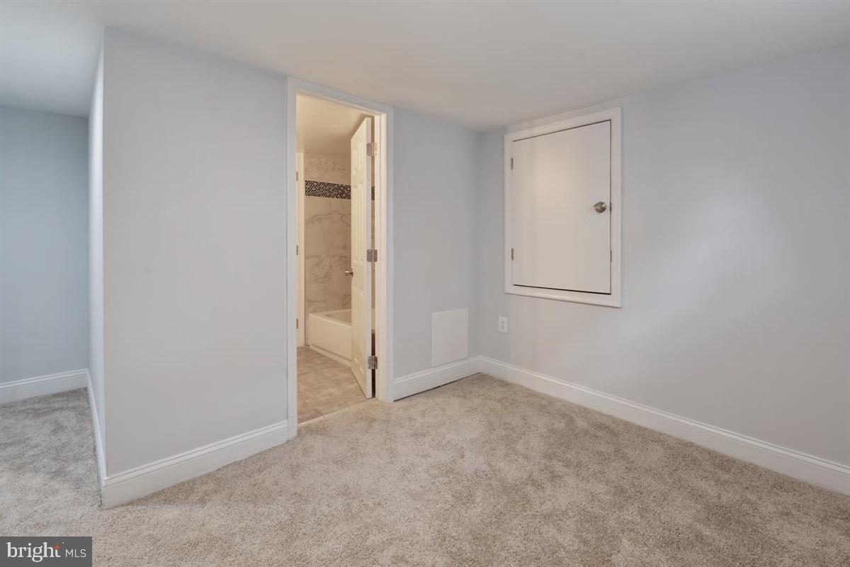 621 Plymouth Road Baltimore, MD 21229 - Photo 28 of 37 Gallery Image 28