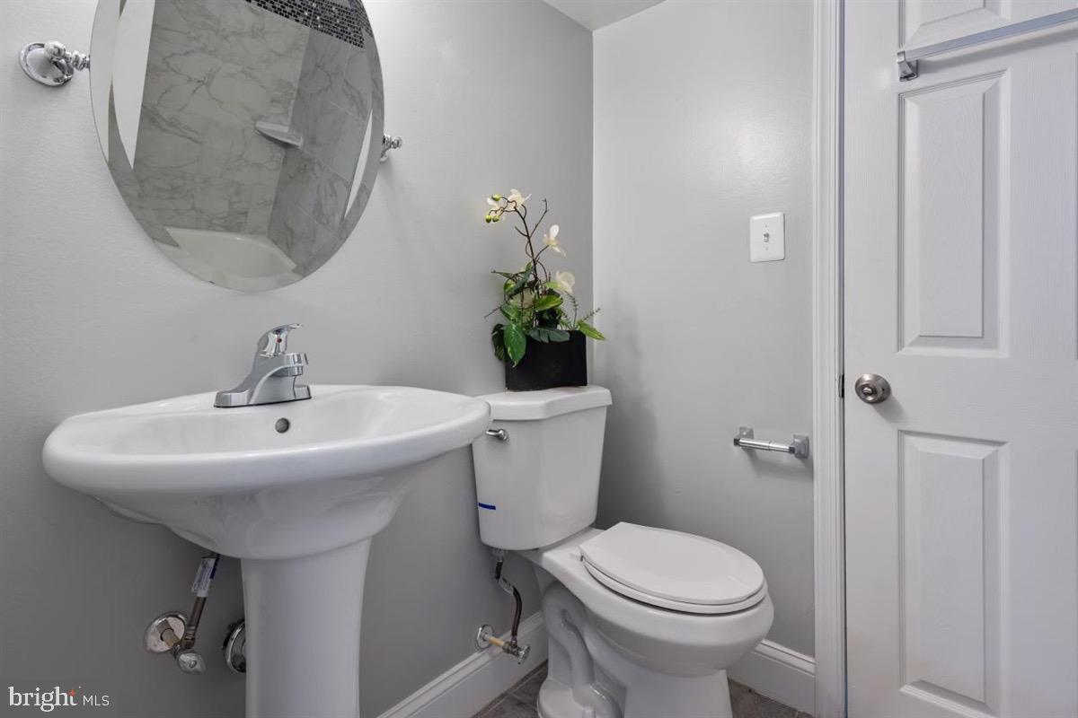 621 Plymouth Road Baltimore, MD 21229 - Photo 29 of 37 Gallery Image 29