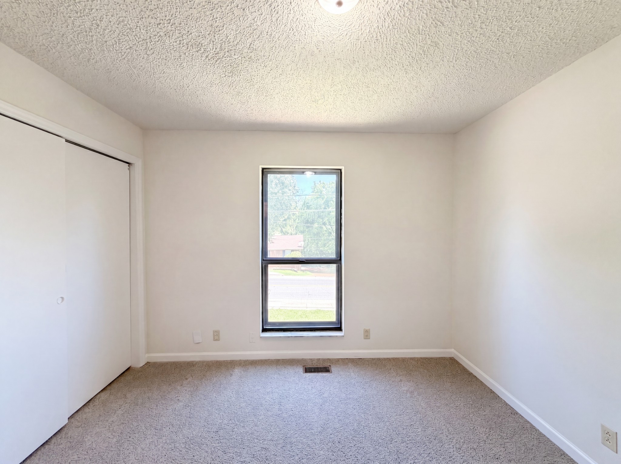 303 Paragon Mills Road Nashville, TN 37211 - Photo 13 of 19