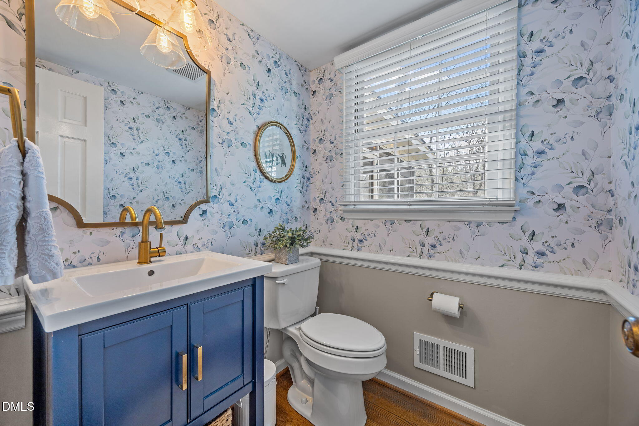 4312 Oak Park Road Raleigh, NC 27612 - Photo 11 of 50 11-web-or-mls-IMG_1096