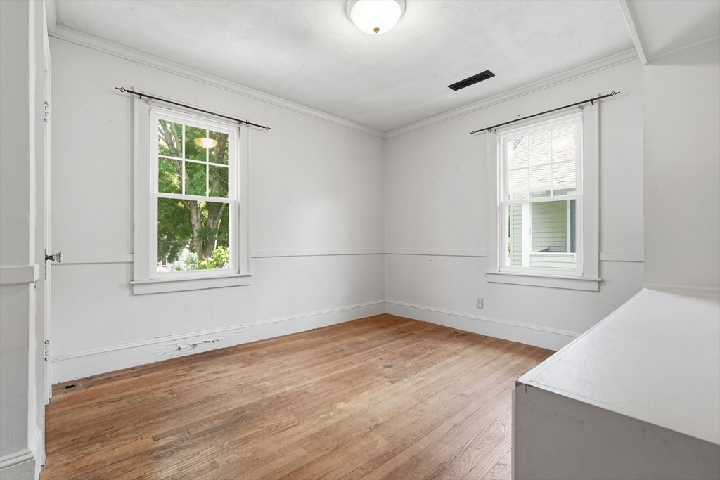 17-19 Howes Street Springfield, MA 01118 - Photo 30 of 42