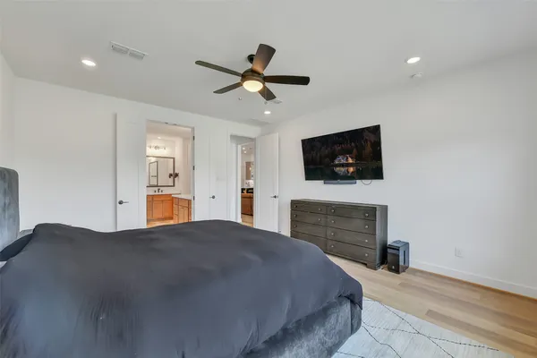 $4,800 | 1400 River Point Drive, Friendswood, TX 77546