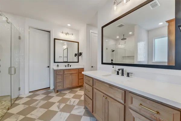 $4,800 | 1400 River Point Drive, Friendswood, TX 77546