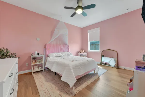$4,800 | 1400 River Point Drive, Friendswood, TX 77546