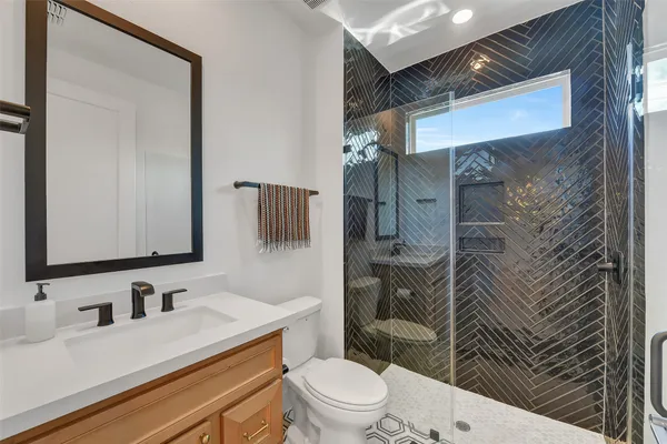 $4,800 | 1400 River Point Drive, Friendswood, TX 77546