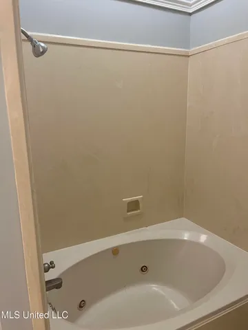 $1,900 | 143 Glenwood Drive, Madison, MS 39110