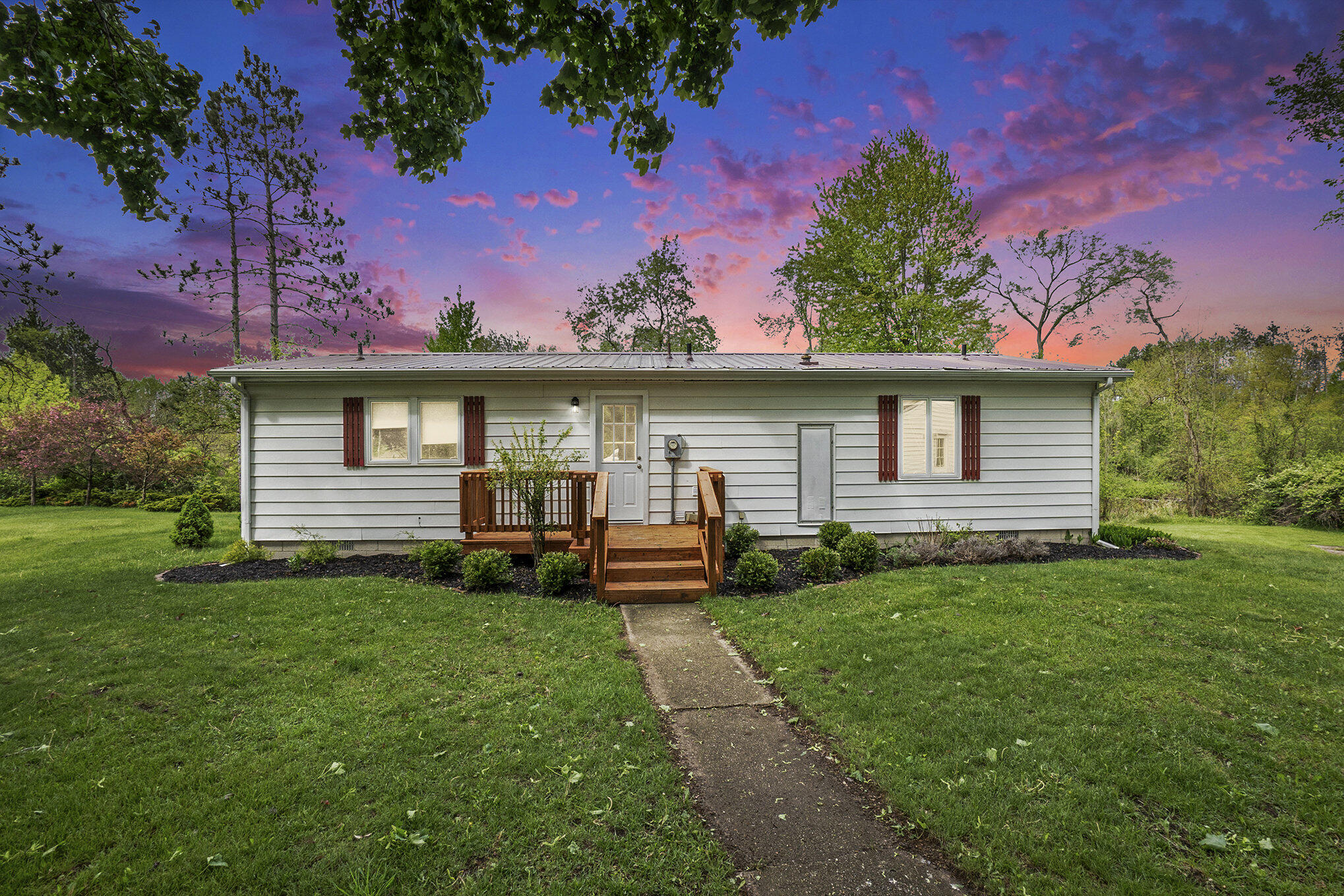 1862 19 Mile Road Barryton, MI 49305 - Photo 26 of 26 dsc01052_-_twilight_890