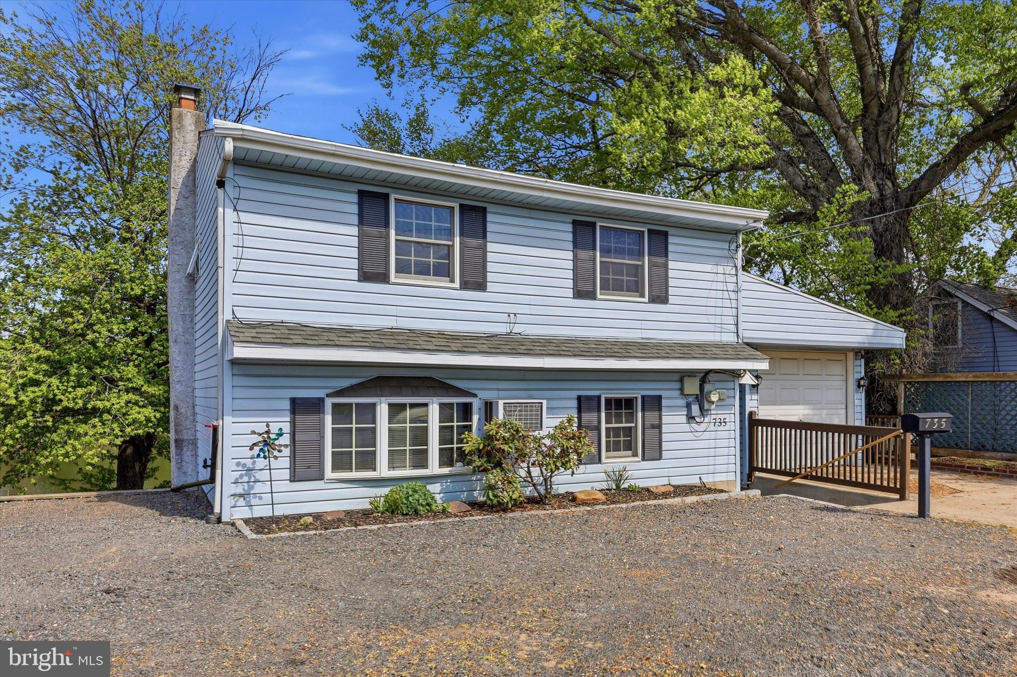 735 Newportville Road Croydon, PA 19021 - Photo 2 of 21