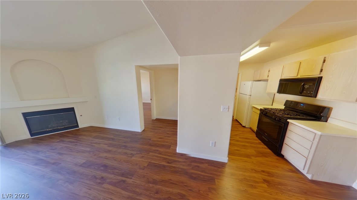 7885 West Flamingo Road, Unit 2165 Las Vegas, NV 89147 - Photo 3 of 20