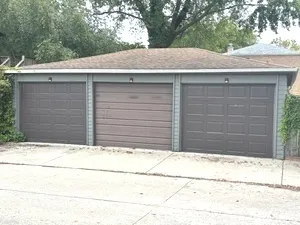 $3,000 | 556 Barton Avenue, Unit 1, Evanston, IL 60202