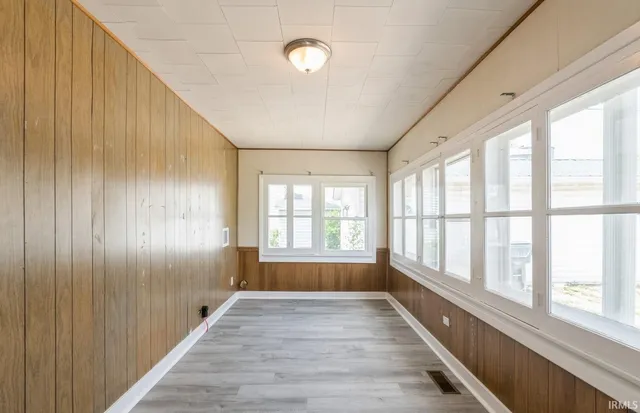 $155,900 | 126 West Windsor Street, Montpelier, IN 47359