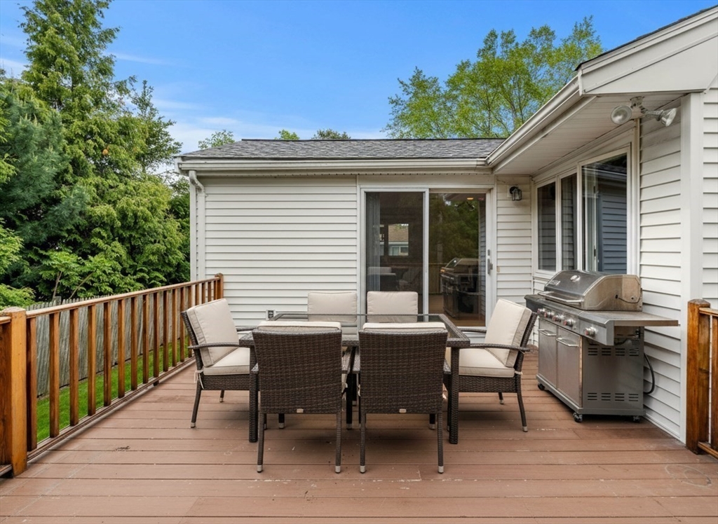 25 Countryside Lane Marblehead, MA 01945 - Photo 34 of 41
