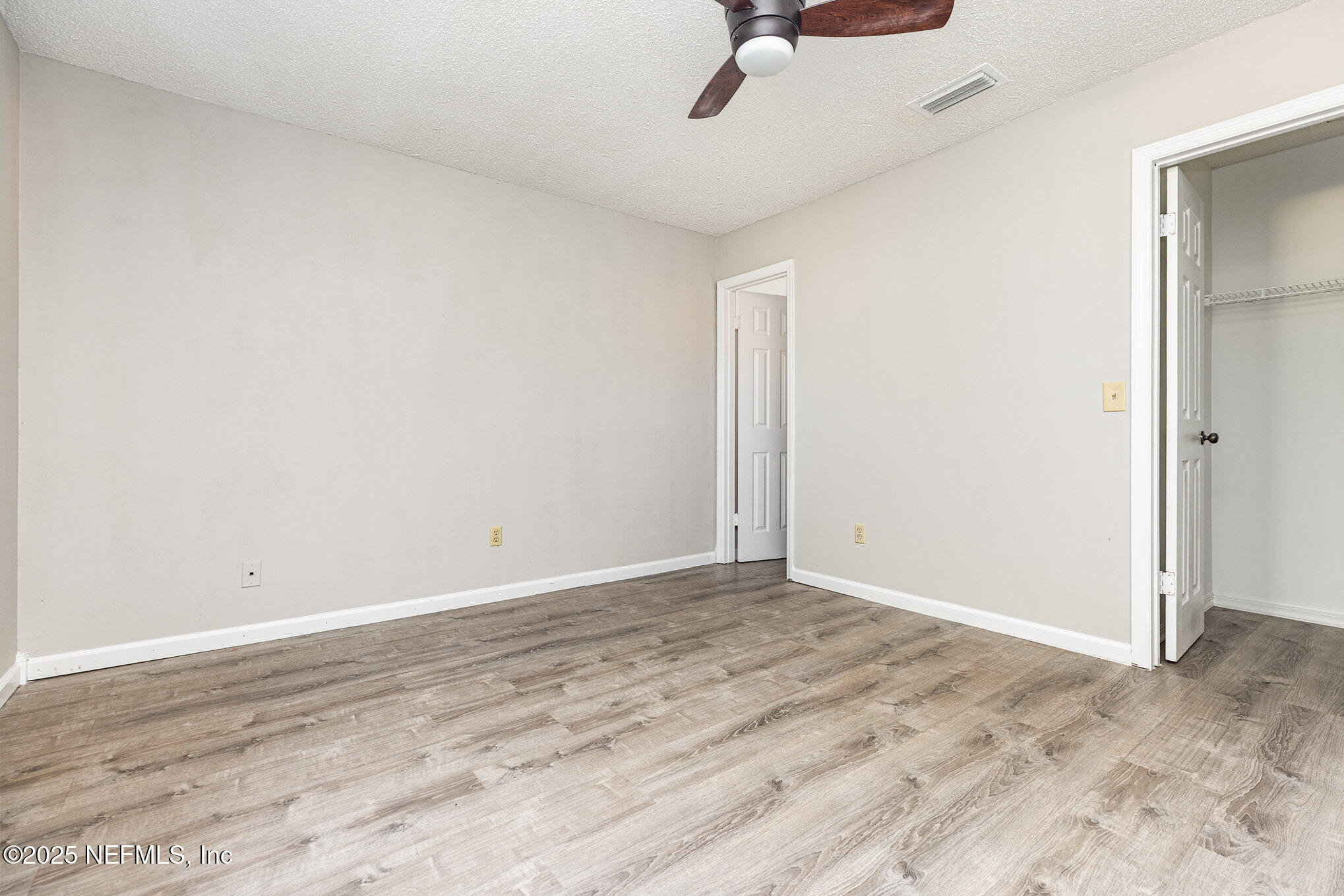 4341 Chokeberry Road Middleburg, FL 32068 - Photo 22 of 38 a view of an empty room