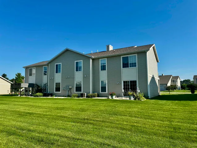 $178,000 | 2241 Tallgrass Court, Unit 12, Beloit, WI 53511