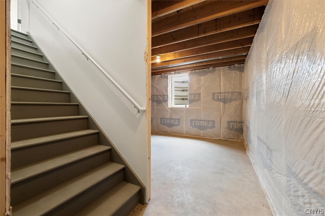 106 Peet Drive Marcy, NY 13403 - Photo 33 of 36