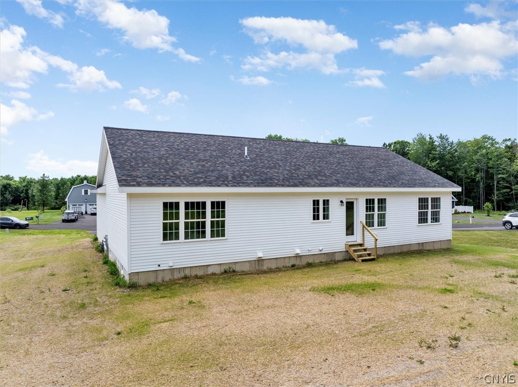106 Peet Drive Marcy, NY 13403 - Photo 6 of 36