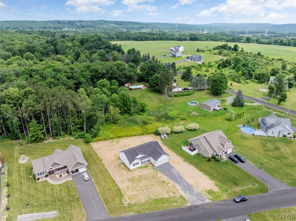 106 Peet Drive Marcy, NY 13403 - Photo 8 of 36