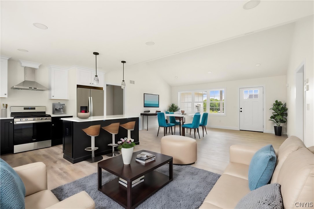 106 Peet Drive Marcy, NY 13403 - Photo 10 of 36