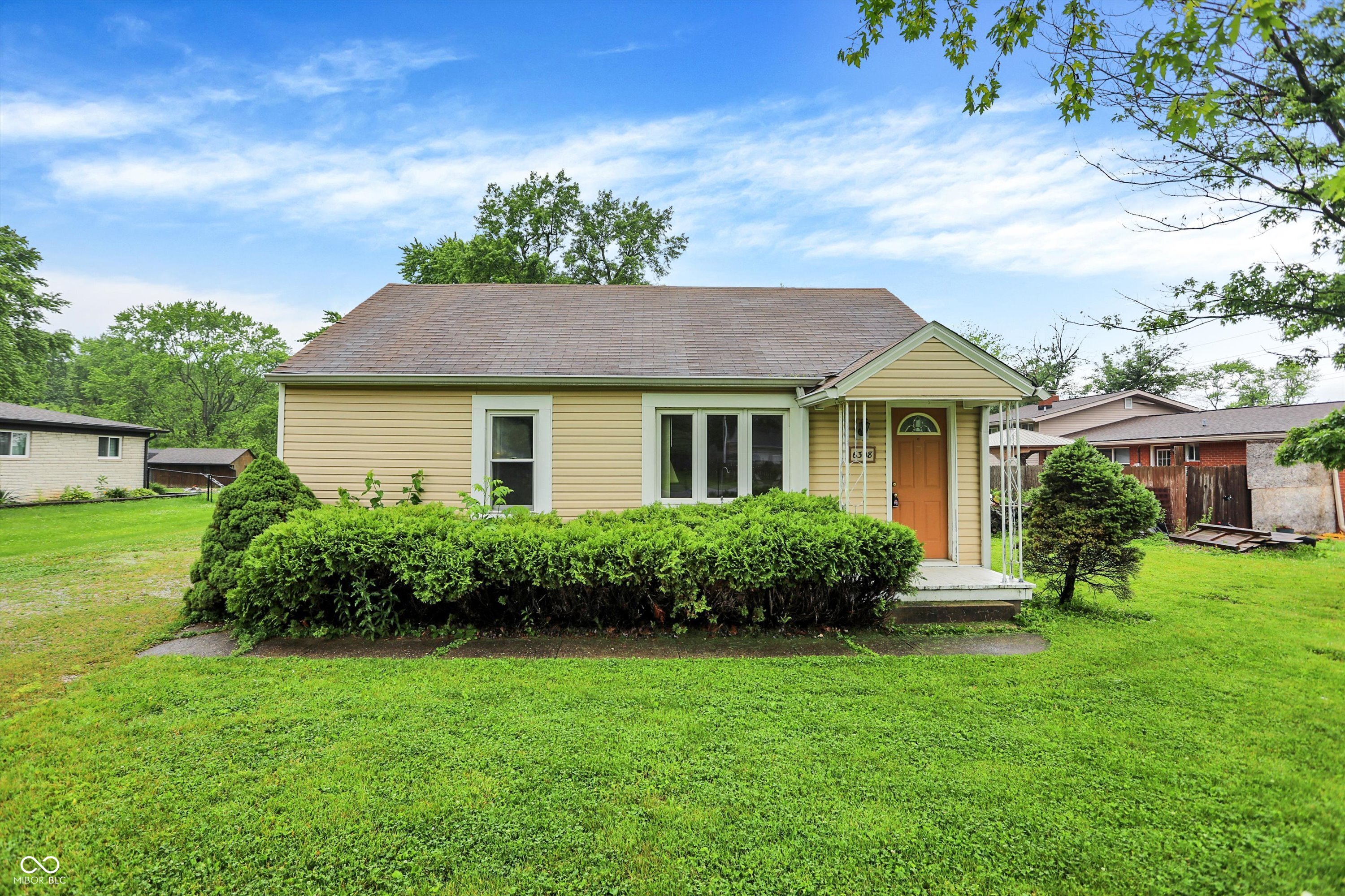 6308 Ratliff Road Indianapolis, IN 46113 - Photo 1 of 32