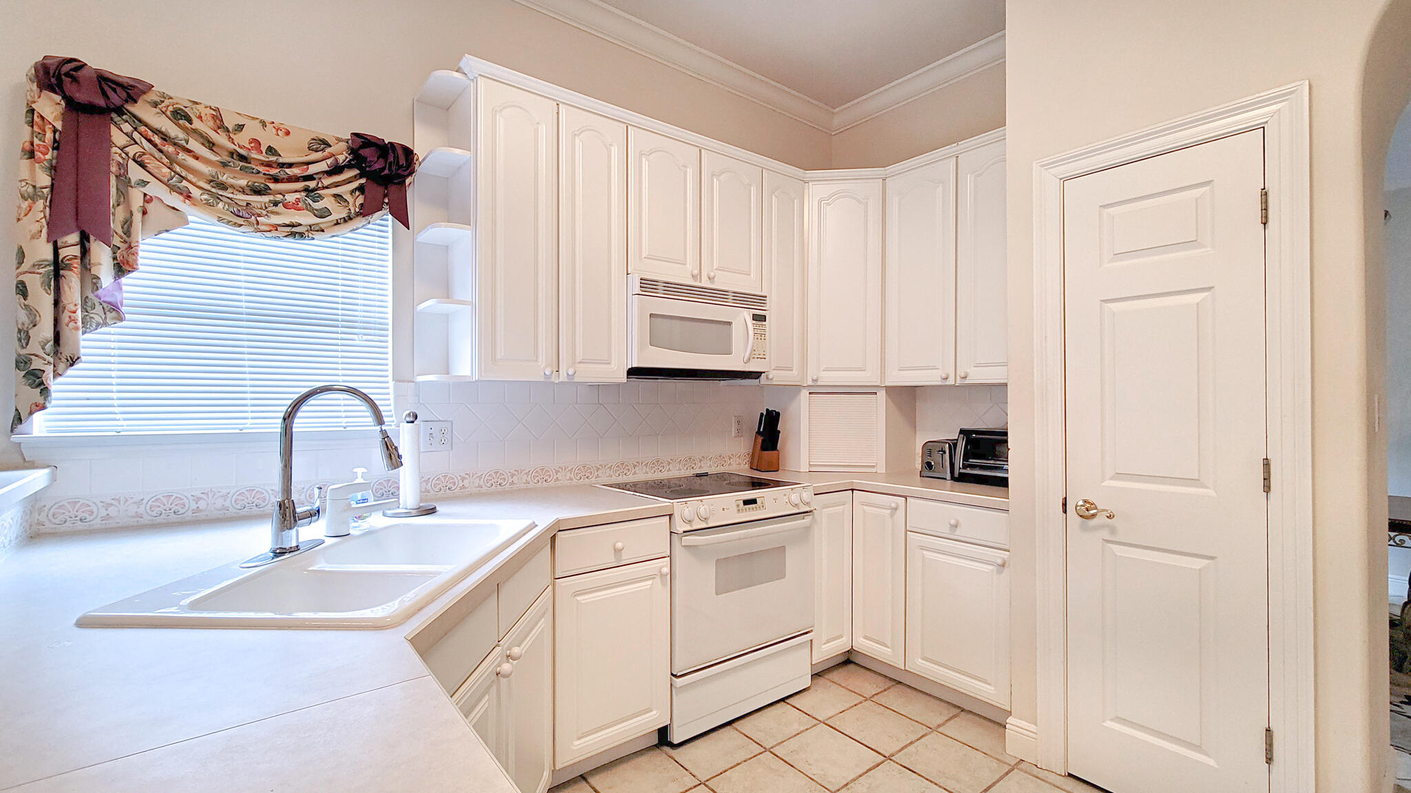 85 Indigo Loop Miramar Beach, FL 32550 - Photo 8 of 27 Kitchen