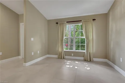 $374,900 | 3555 Avion Woods Court, Unit 501, Naples, FL 34104