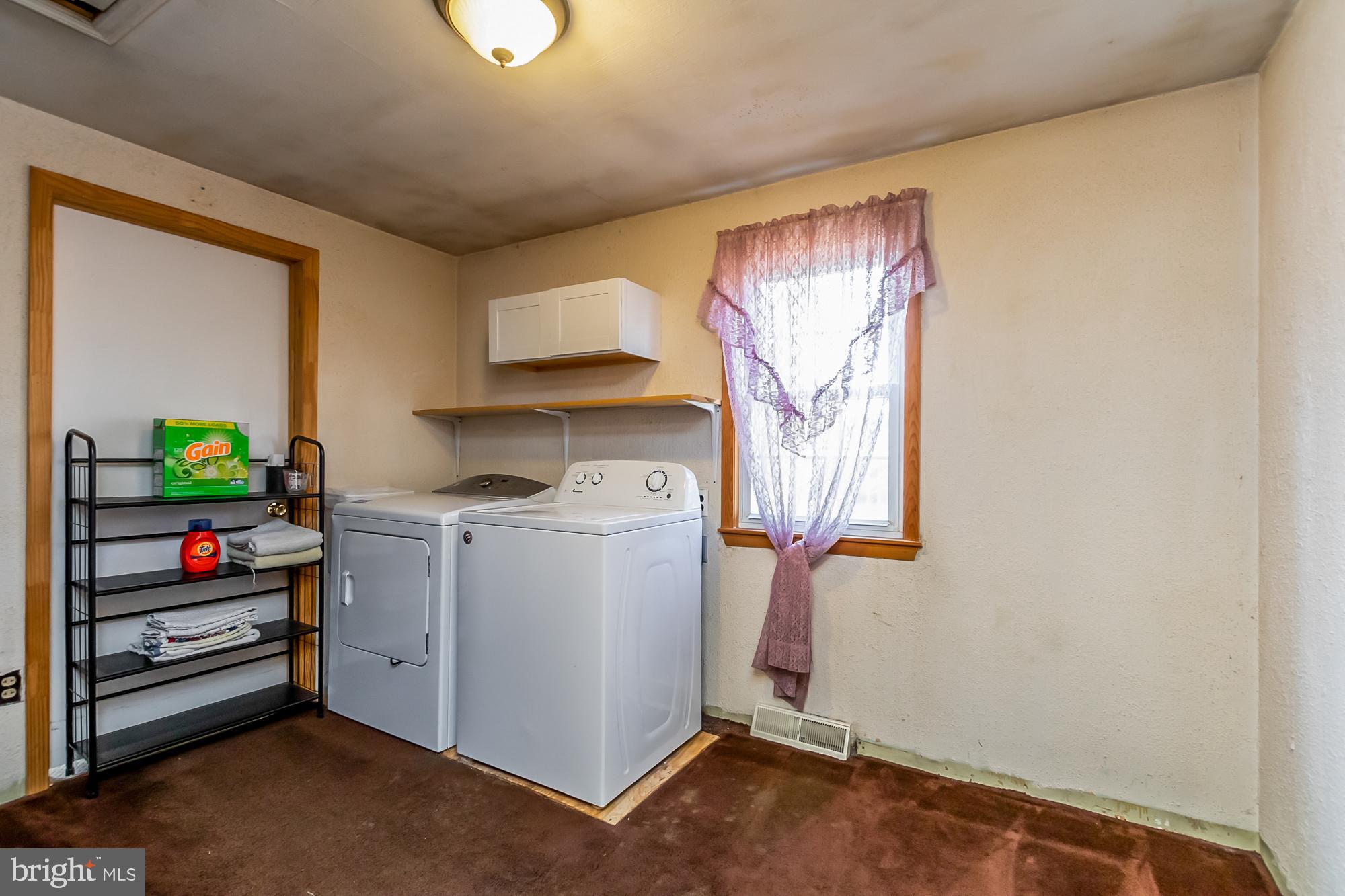 6909 Circle Road Baltimore, MD 21220 - Photo 19 of 30 1st Floor Laundry Room