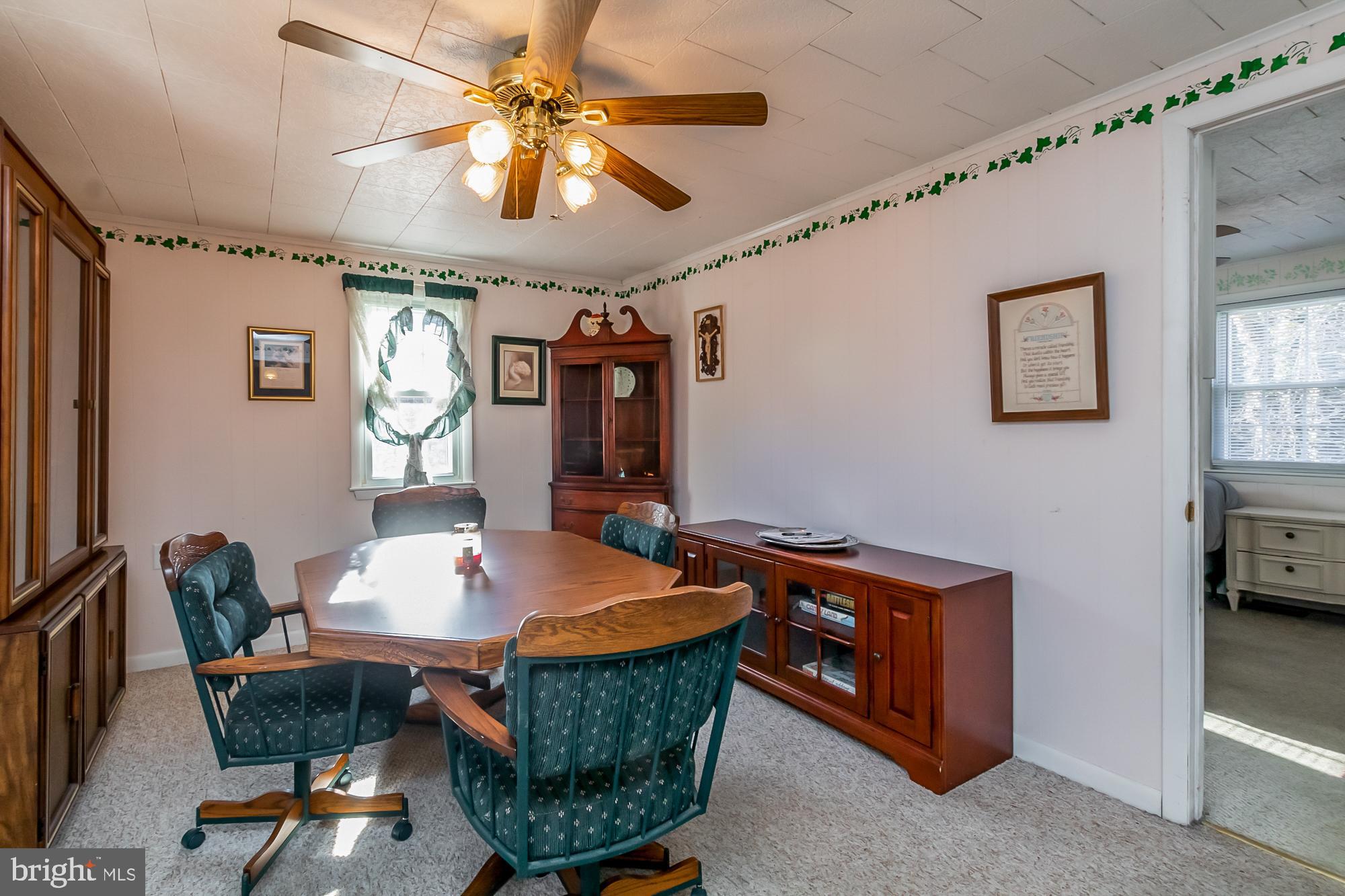 6909 Circle Road Baltimore, MD 21220 - Photo 8 of 30 Dining Room