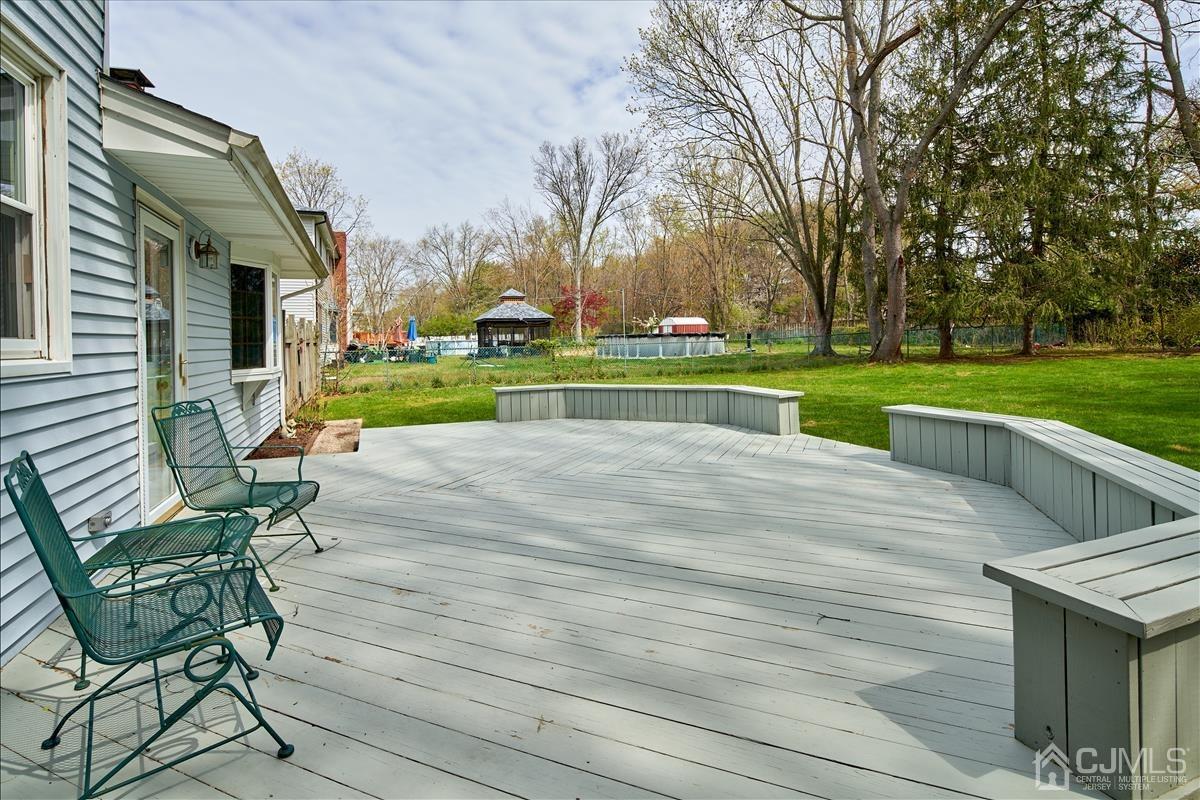 16 Alexander Road East Brunswick, NJ 08816 - Photo 27 of 31 Gallery Image 27