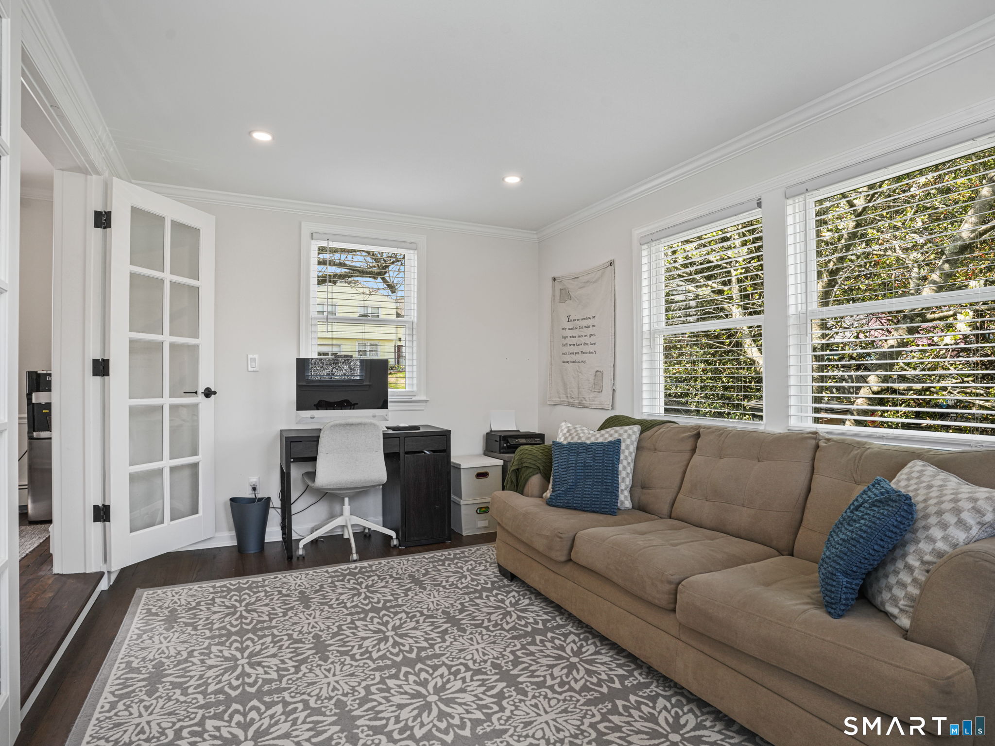 91 Clovelly Road Stamford, CT 06902 - Photo 14 of 39