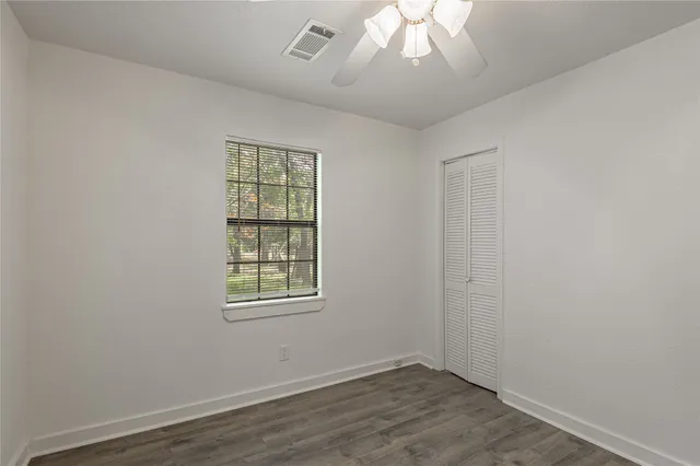 $1,000 | 7 A Hickory Lane, Huntsville, TX 77340