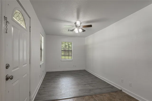 $1,000 | 7 A Hickory Lane, Huntsville, TX 77340