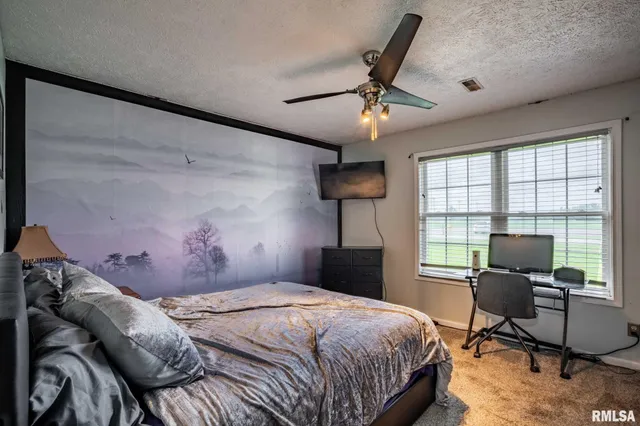 $318,000 | 1710 George Sims Road, Marion, IL 62959