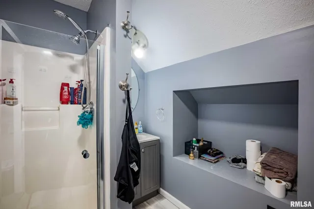 $318,000 | 1710 George Sims Road, Marion, IL 62959