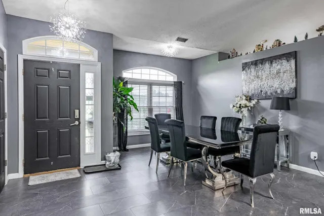 $318,000 | 1710 George Sims Road, Marion, IL 62959