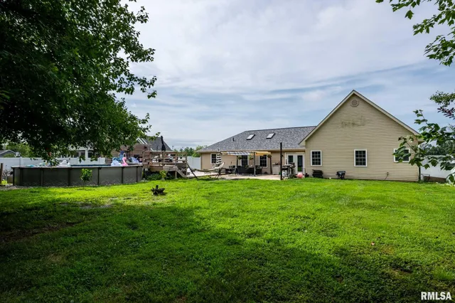 $318,000 | 1710 George Sims Road, Marion, IL 62959