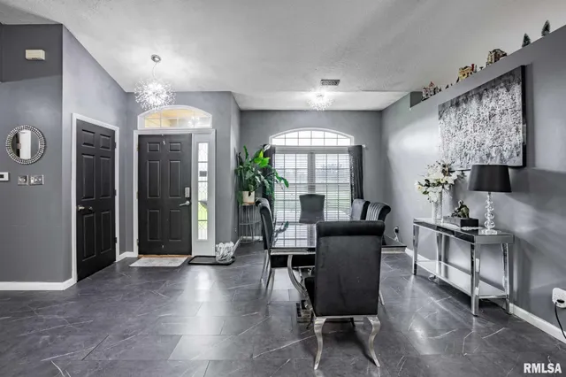 $318,000 | 1710 George Sims Road, Marion, IL 62959