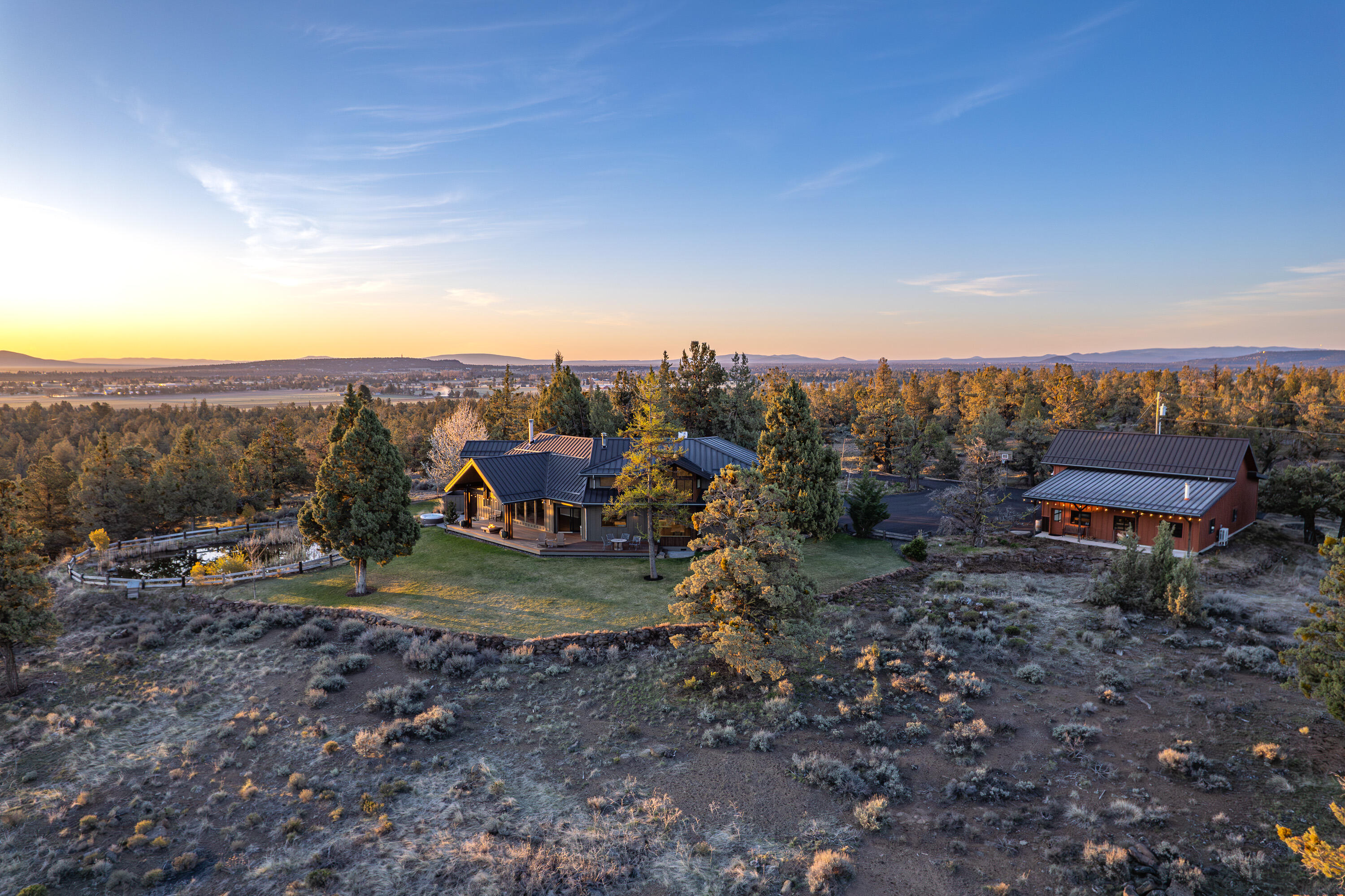 66279 Gerking Market Road Bend, OR 97703 - Photo 2 of 81 02