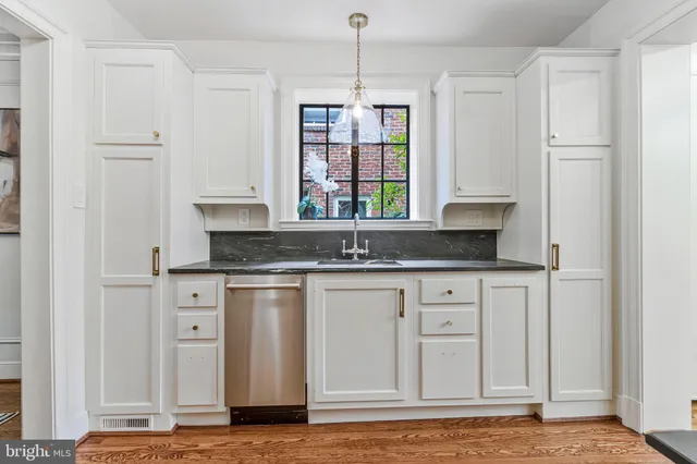 $2,525,000 | 2921 Legation Street Northwest, Washington, DC 20015