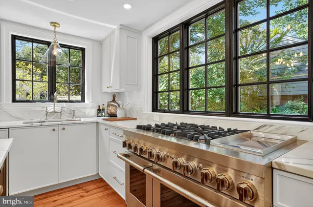 $2,525,000 | 2921 Legation Street Northwest, Washington, DC 20015
